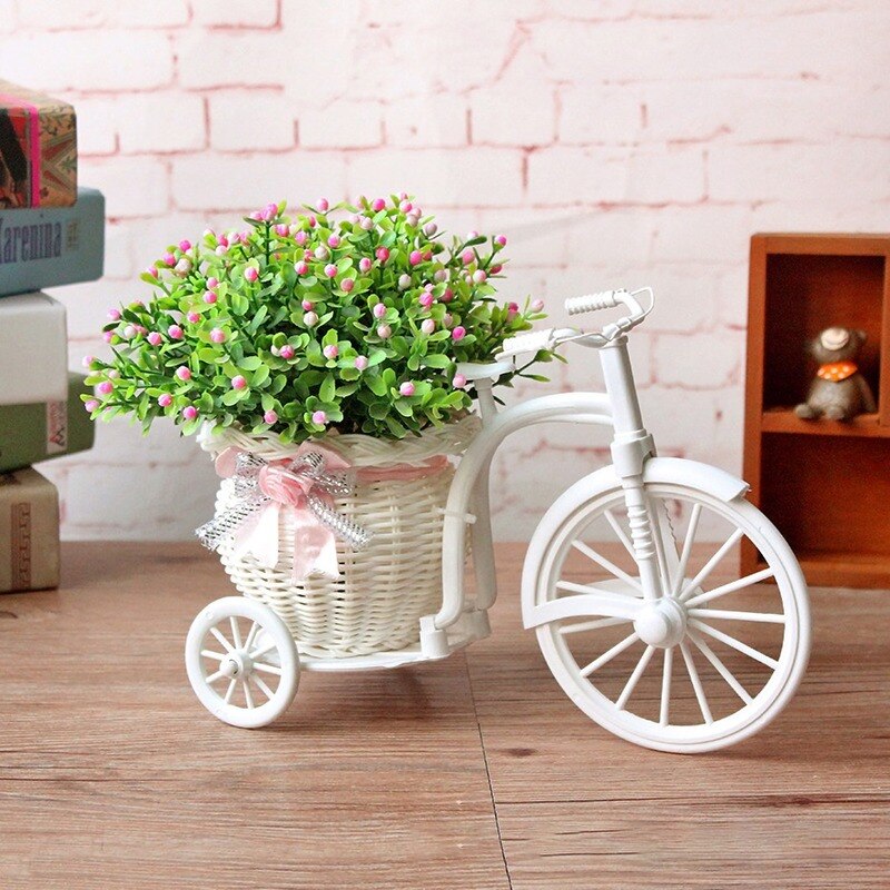Cache pot blanc imitant un tricycle pour décoration intérieur_6